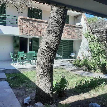 Casa Quinta Seccion A 150 Metros Parque San Martin Y 300 Metros Av Aristides Villanueva Мендоса Экстерьер фото
